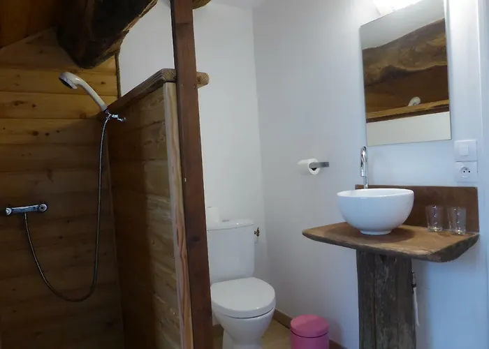 Bed & Breakfast La Bouriotte D'hotes Bouton D'or Labastide-Rouairoux