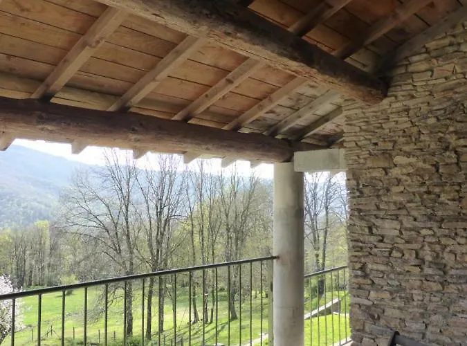 La Bouriotte D'hotes Bouton D'or Bed & Breakfast 3*